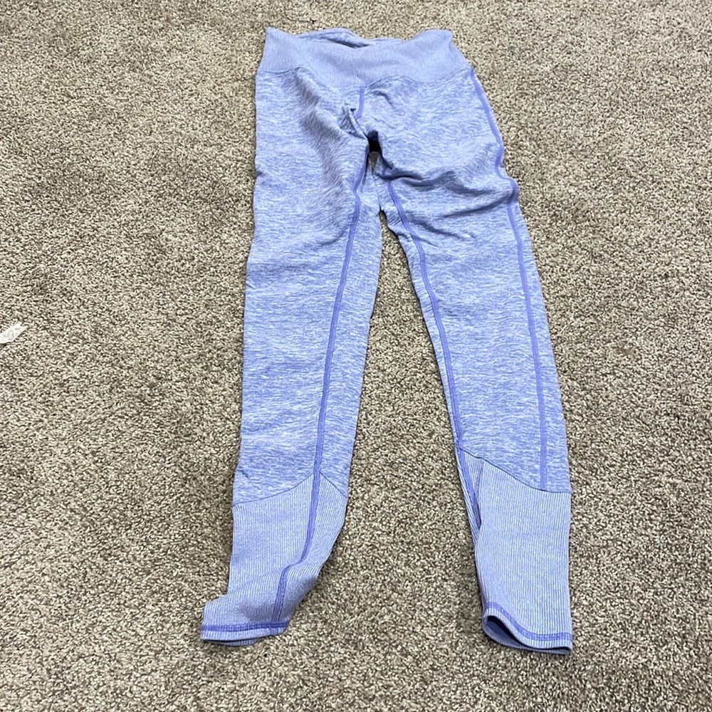 Alo goddess leggings purple